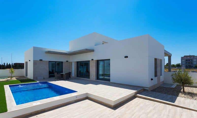 Houses / Villa in Daya Nueva